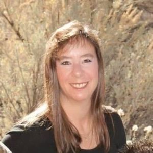 Meet your Posher, Dina